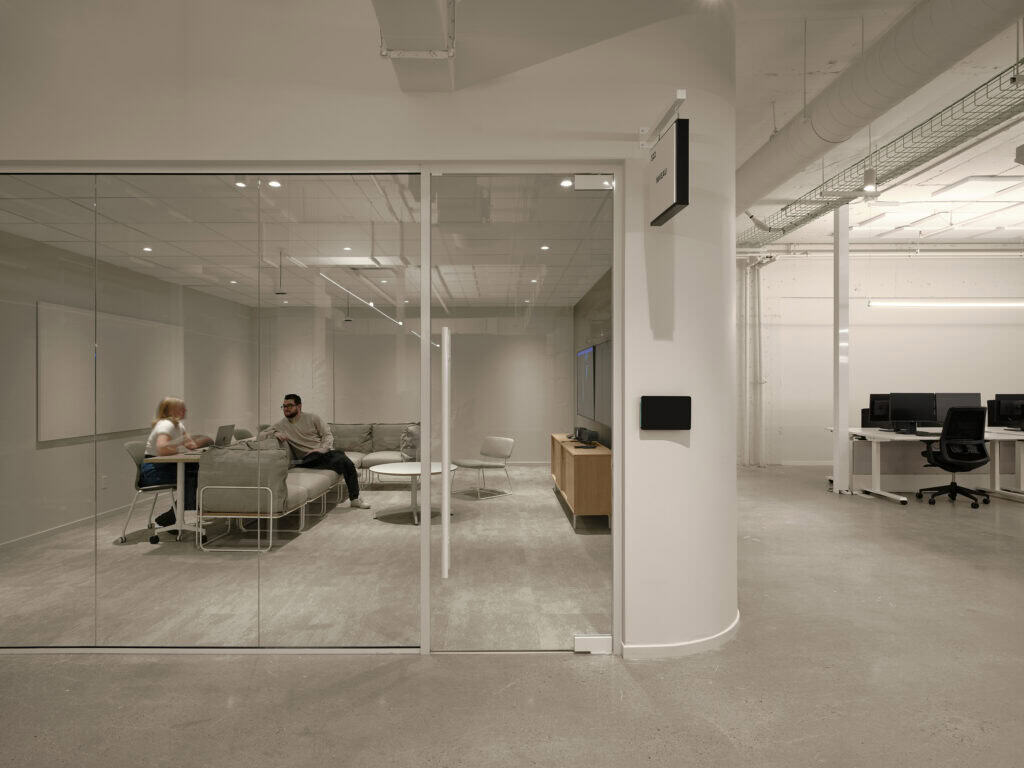 How corporate office interior design strengthens -or weakens- your employer brand