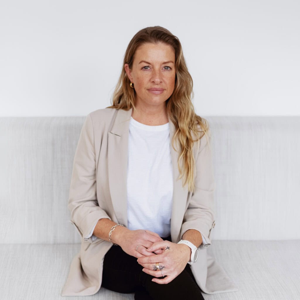 MÉLISSA AUBRE-GIRARD